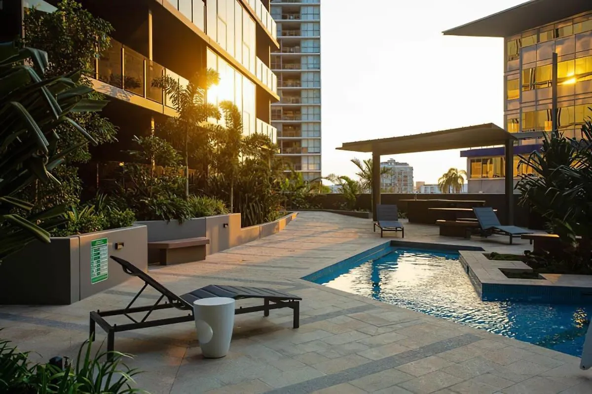 Resort Living 2Br With Pool Spa Gym & Parking Brisbane 0*,