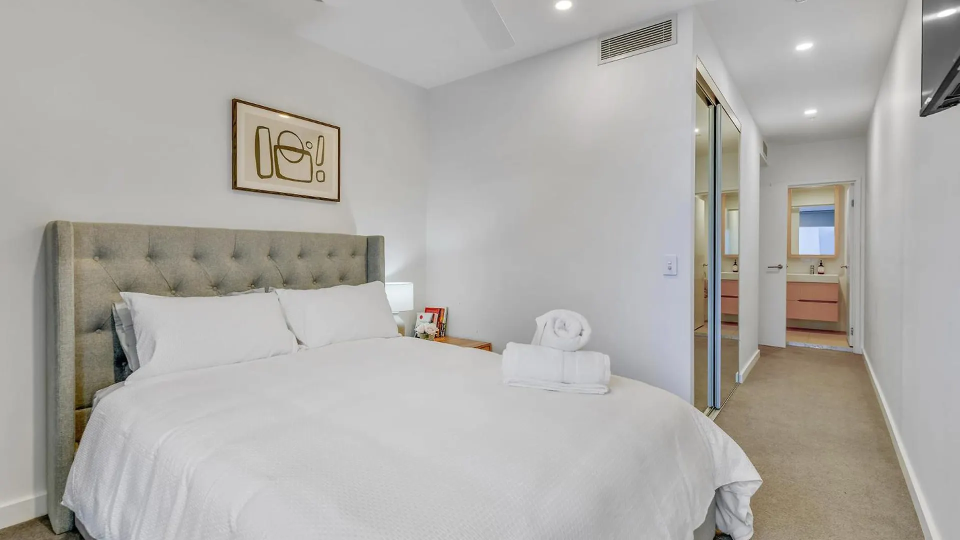 Resort Living 2Br With Pool Spa Gym & Parking Brisbane Apartmán